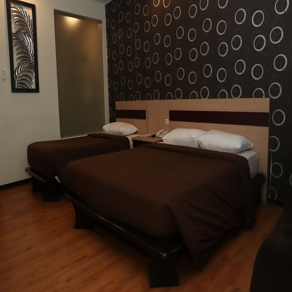 Фото Kusuma Agrowisata Resort & Convention Hotel