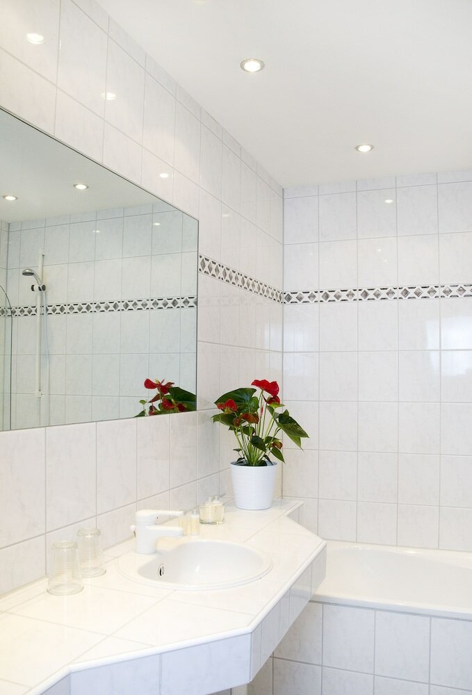 Фото Hotel Sonnenhof