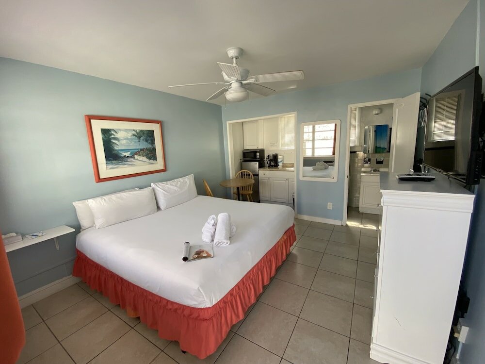 Фото The St Maurice Beach Inn