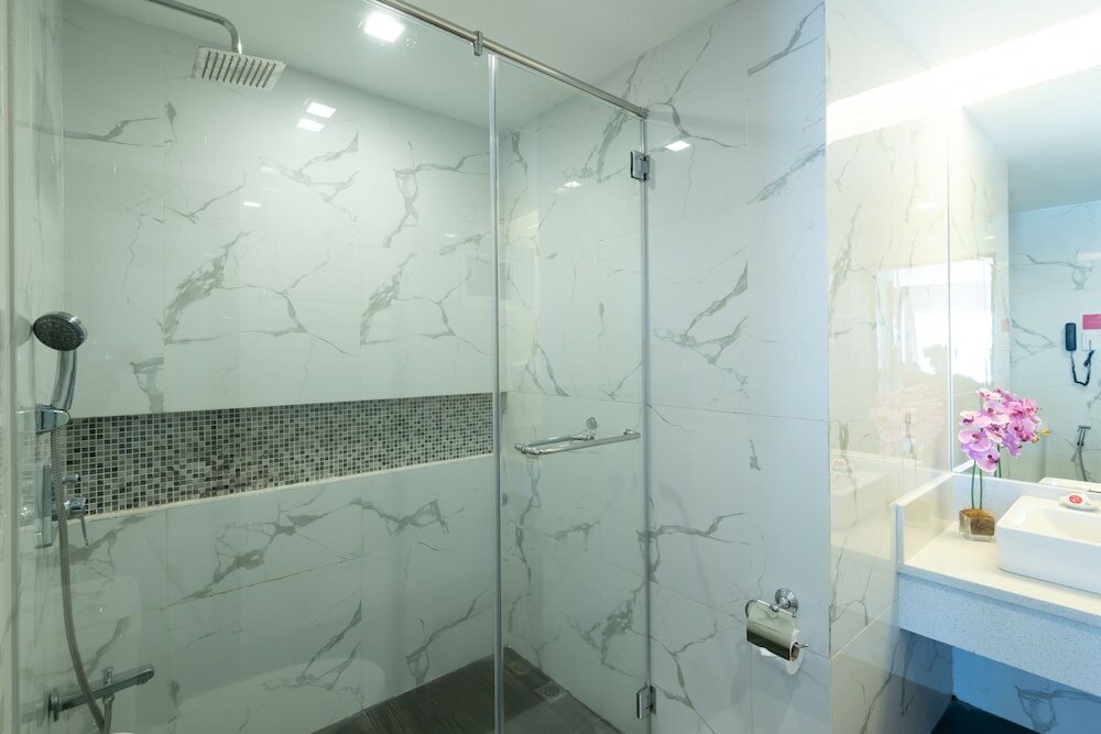 Фото Lenox Hotel