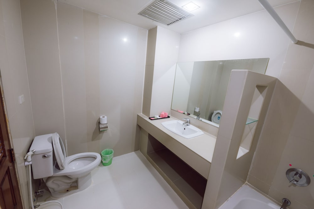 Фото Morakot Hotel Chumphon