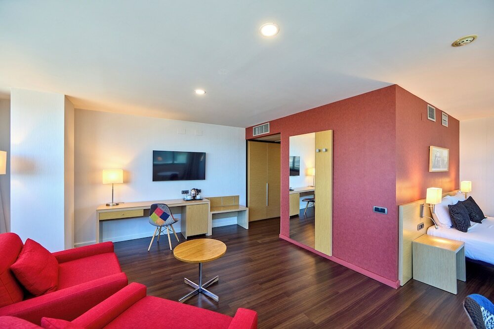 Фото Hotel Civis Luz Castellon