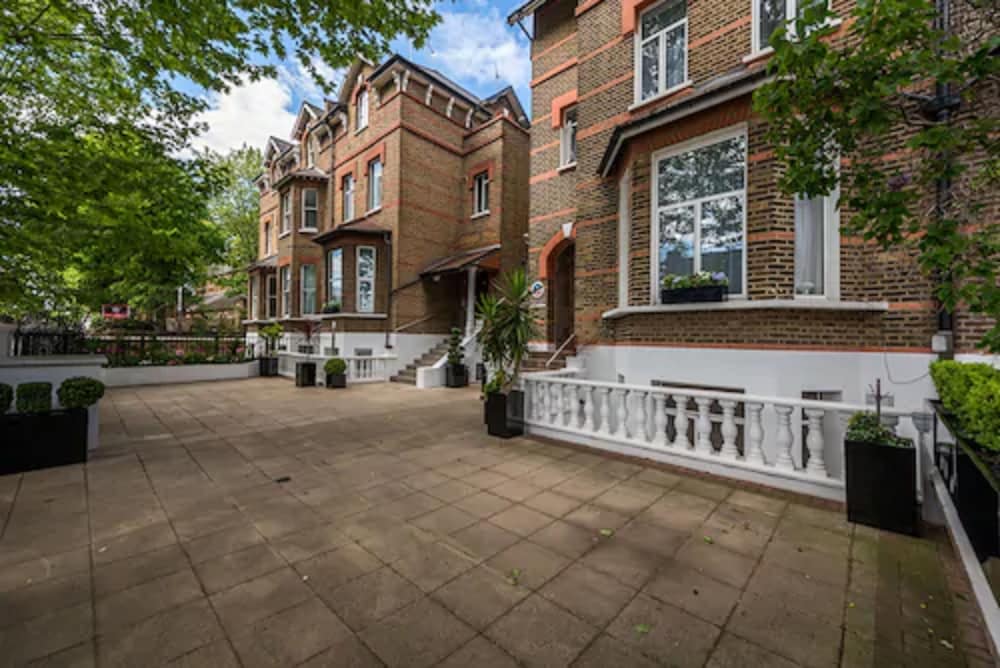 Фото Adria Hotel