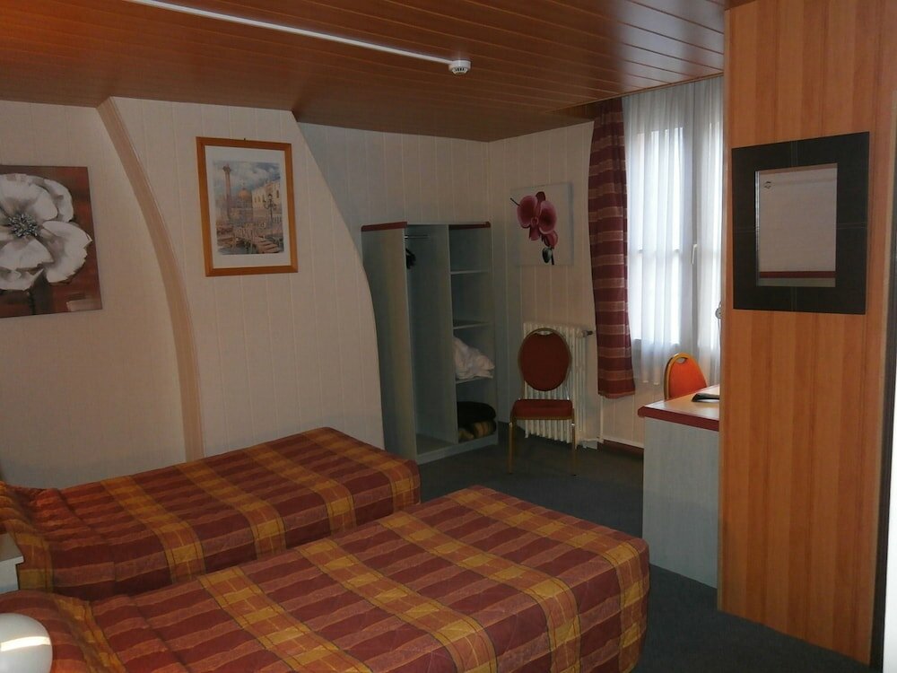 Фото Hôtel Beauséjour