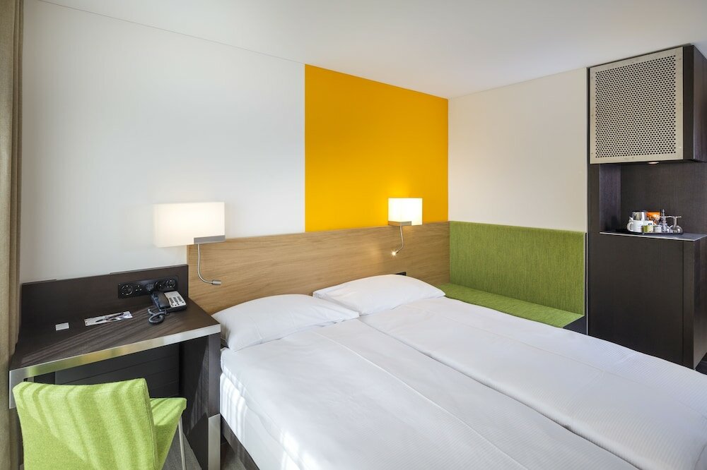 Фото Züri by Fassbind