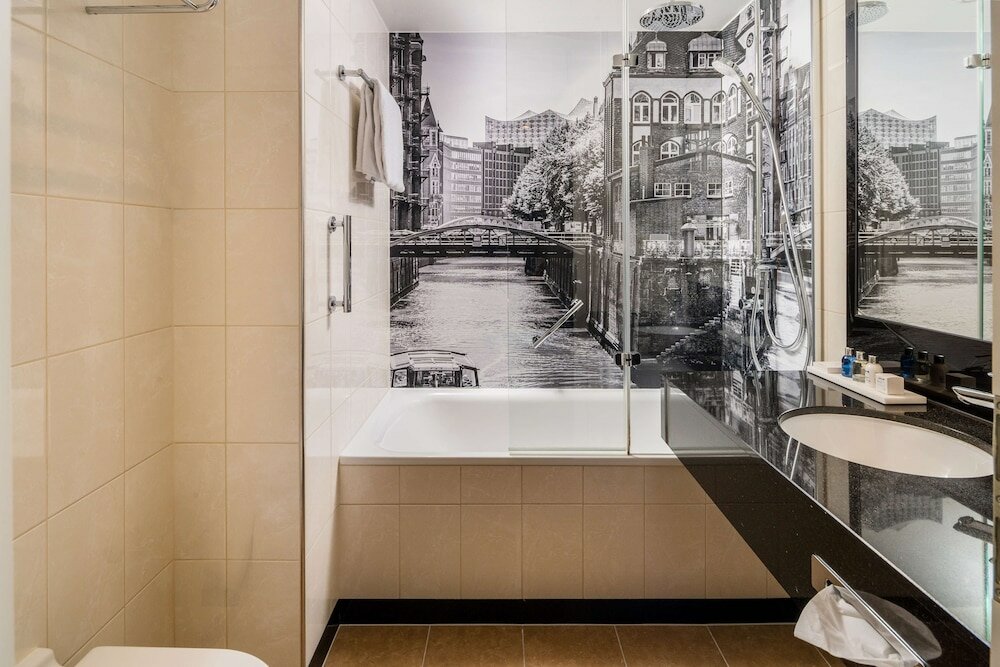 Фото Radisson Blu Hotel Hamburg Airport
