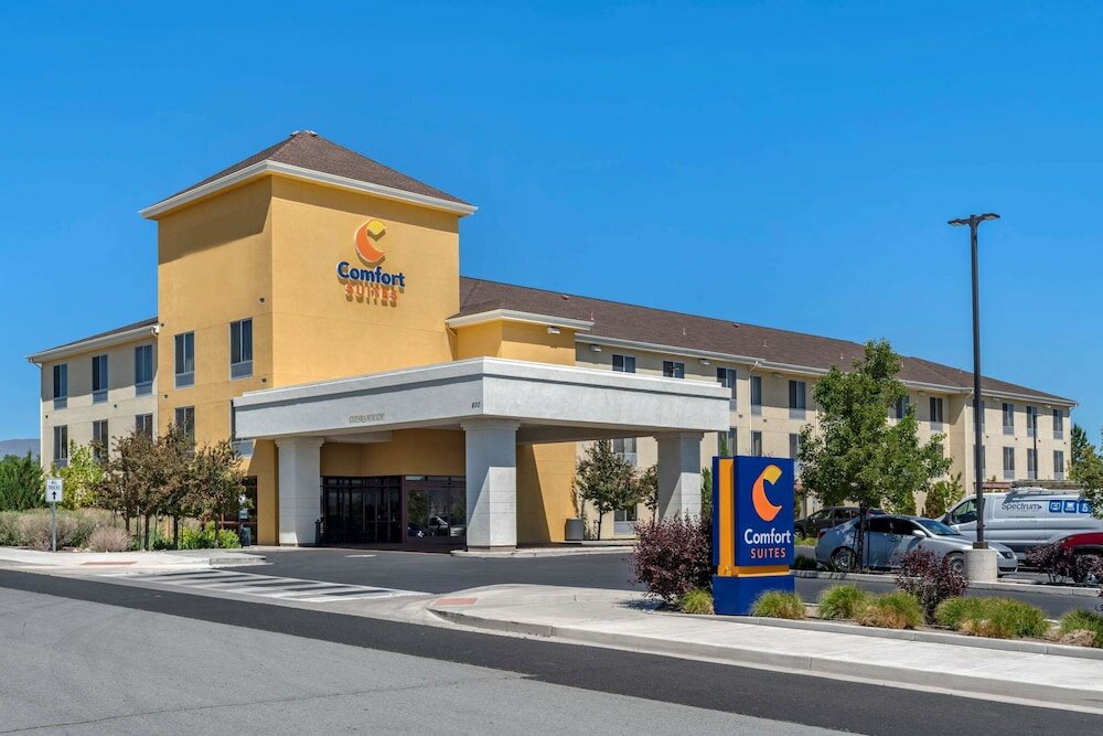 Фото Comfort Suites Fernley