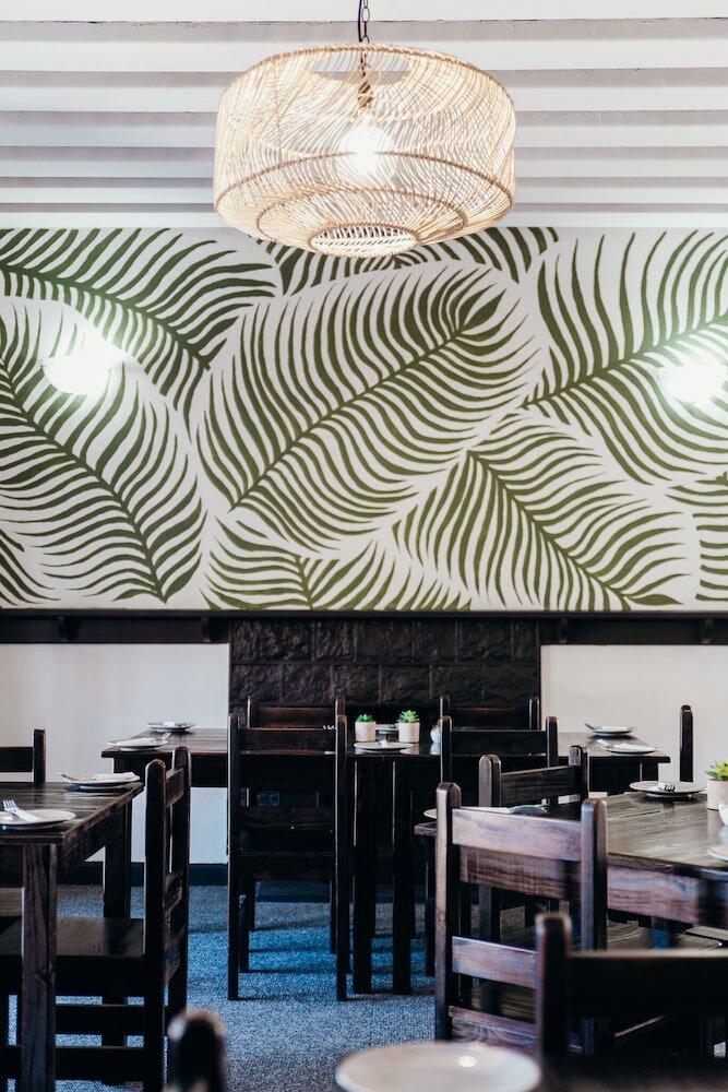 Фото George Lodge International