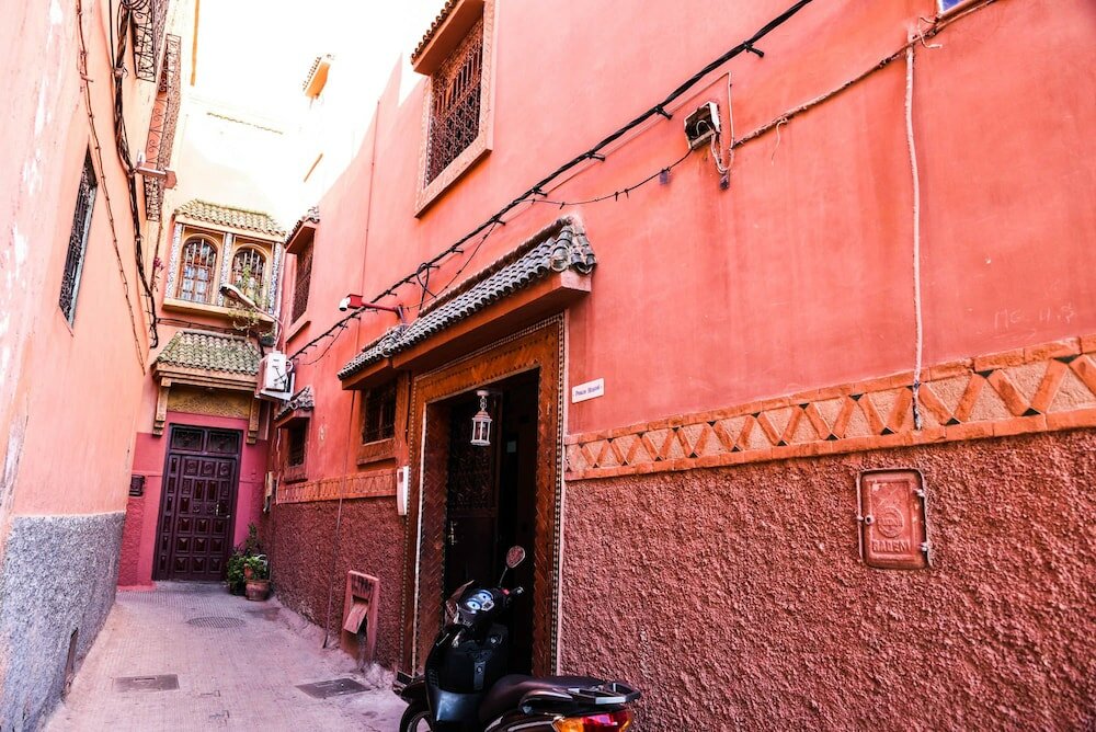 Фото Peace Hostel - Adults Only