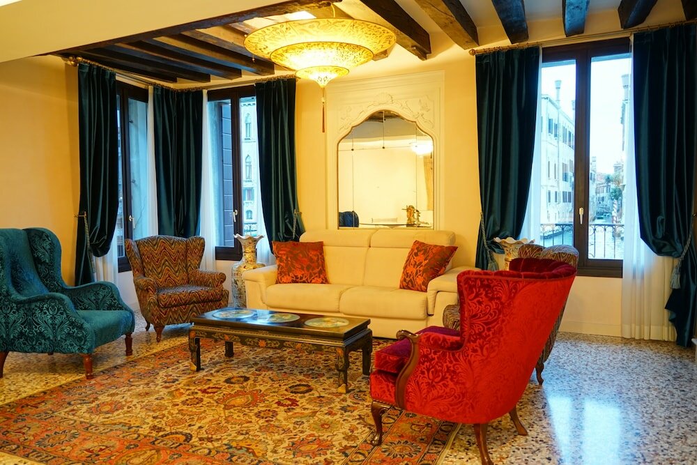 Фото Granda Sweet Suites