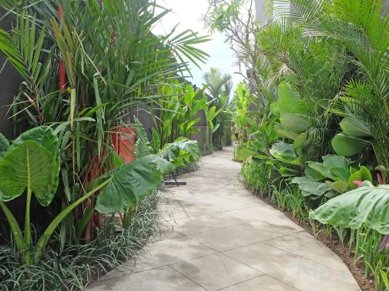 Фото Sense Canggu Beach Hotel