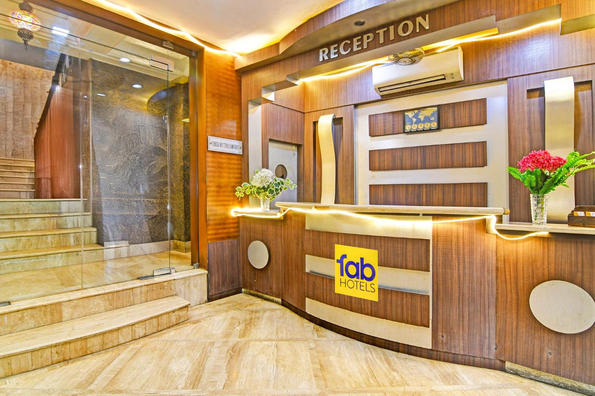 Фото Hotel Gulshan International