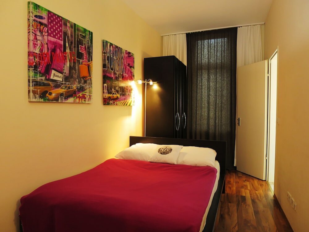 Фото отеля 3