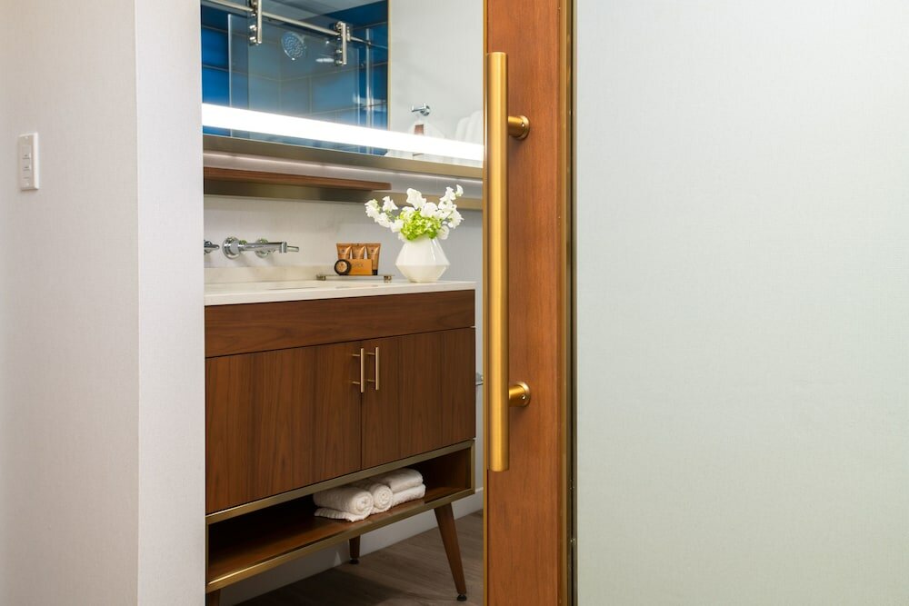 Фото Le Méridien Essex Chicago