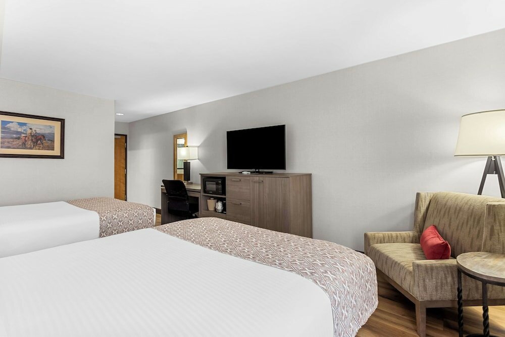 Фото Best Western Moriarty Heritage Inn