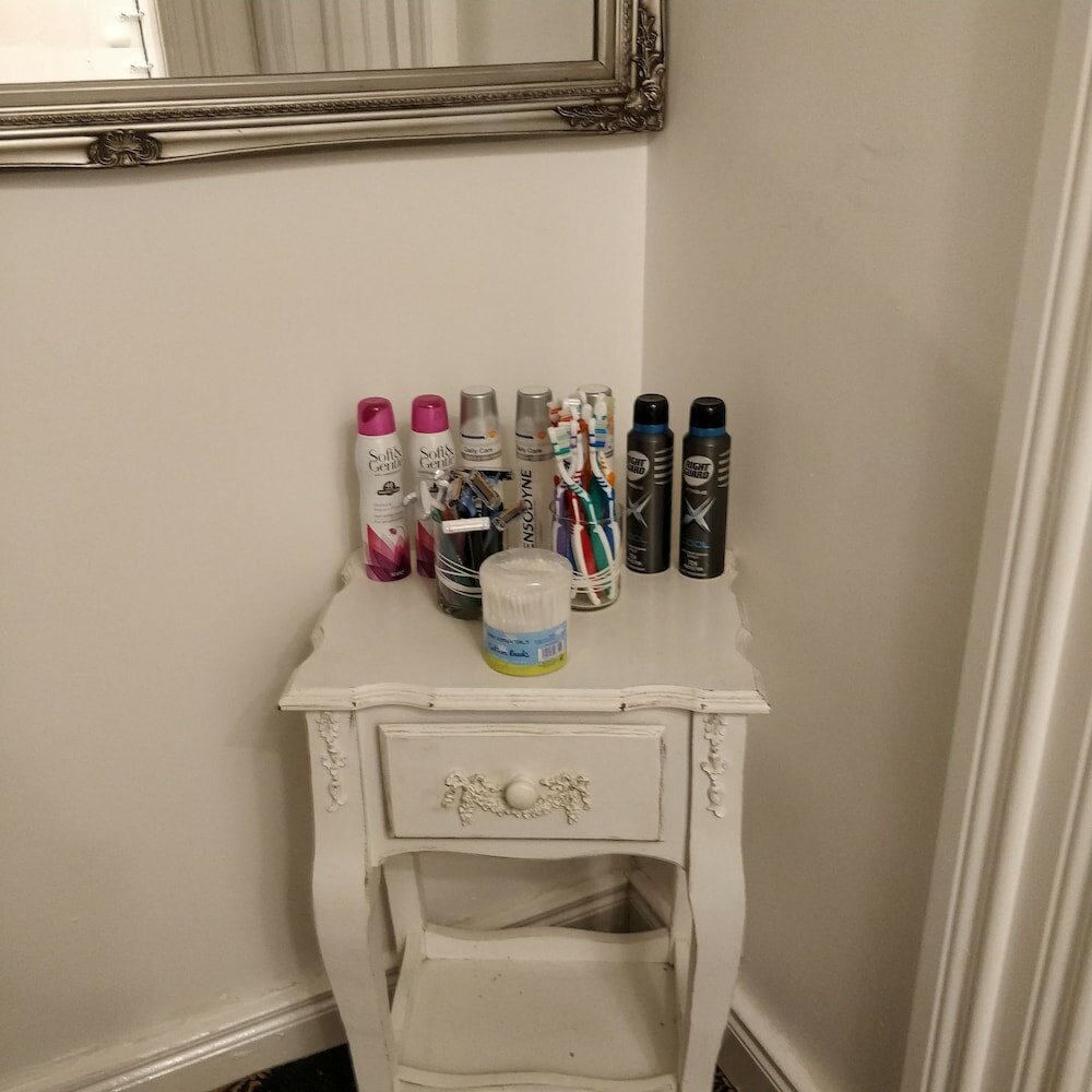 Фото Angel House Bed & Breakfast