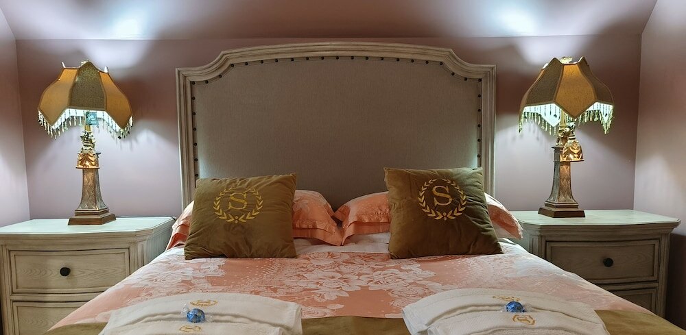 Фото Sunny Island by White Rock