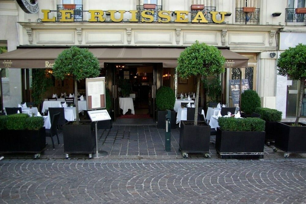 Фото отеля 3