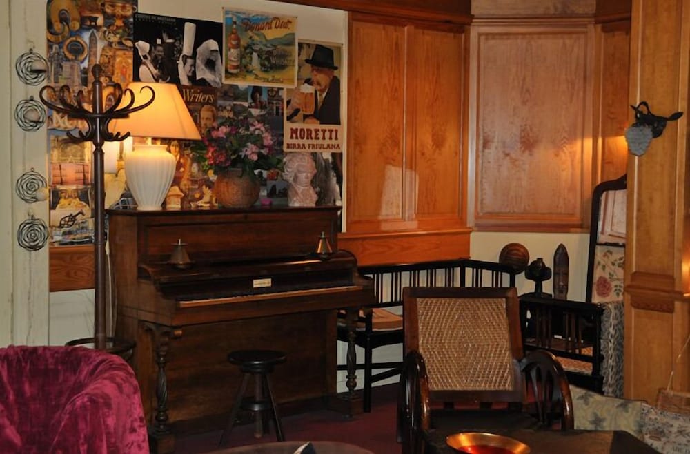 Фото Hotel Le Vieux Carre