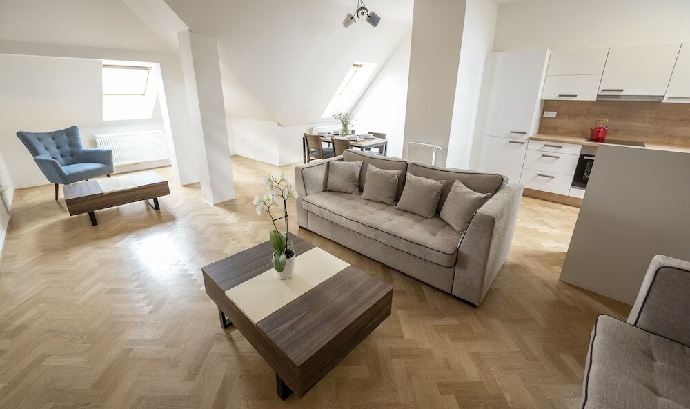 Фото Letna Garden Suites