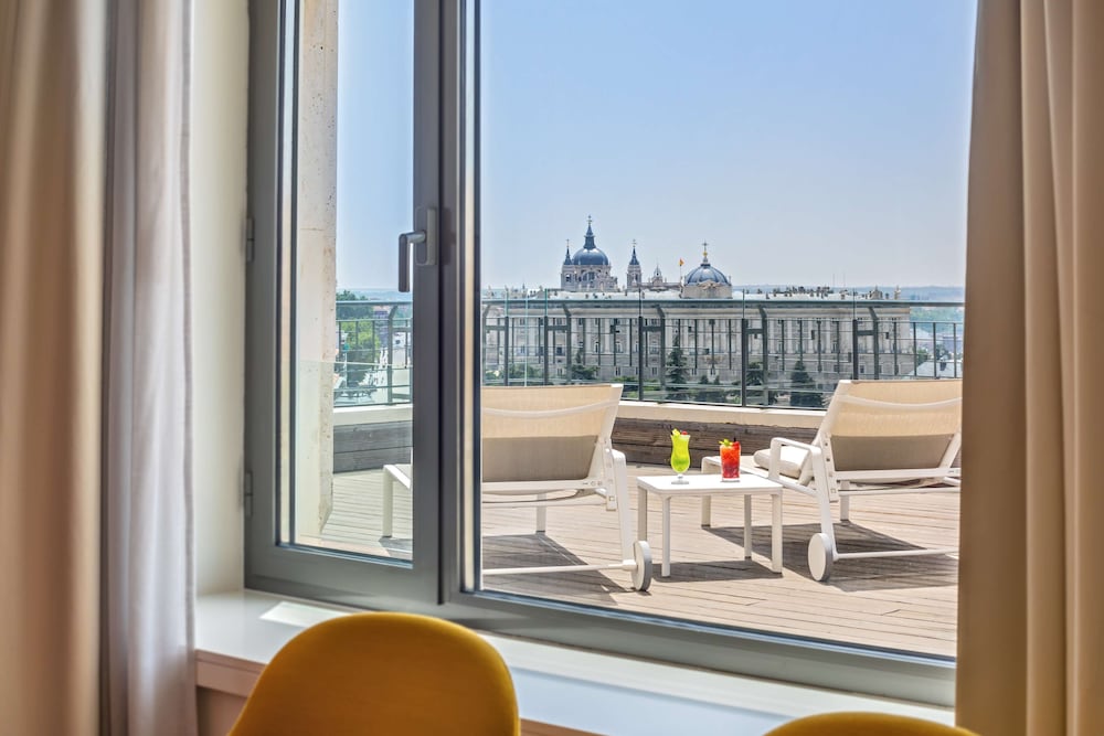 Фото Barceló Torre de Madrid