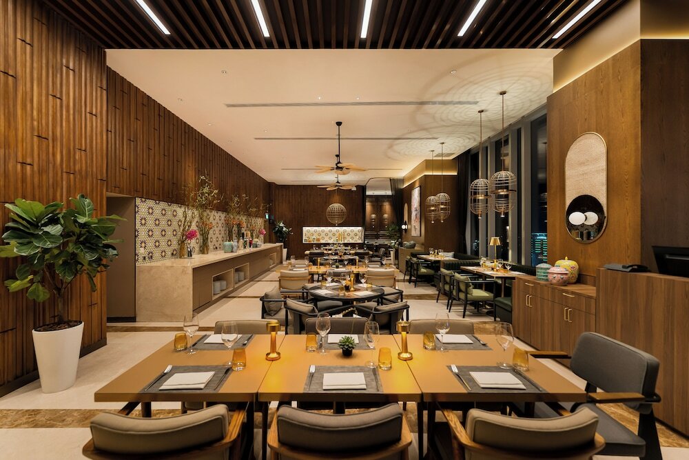 Фото Sedona Suites Ho Chi Minh City