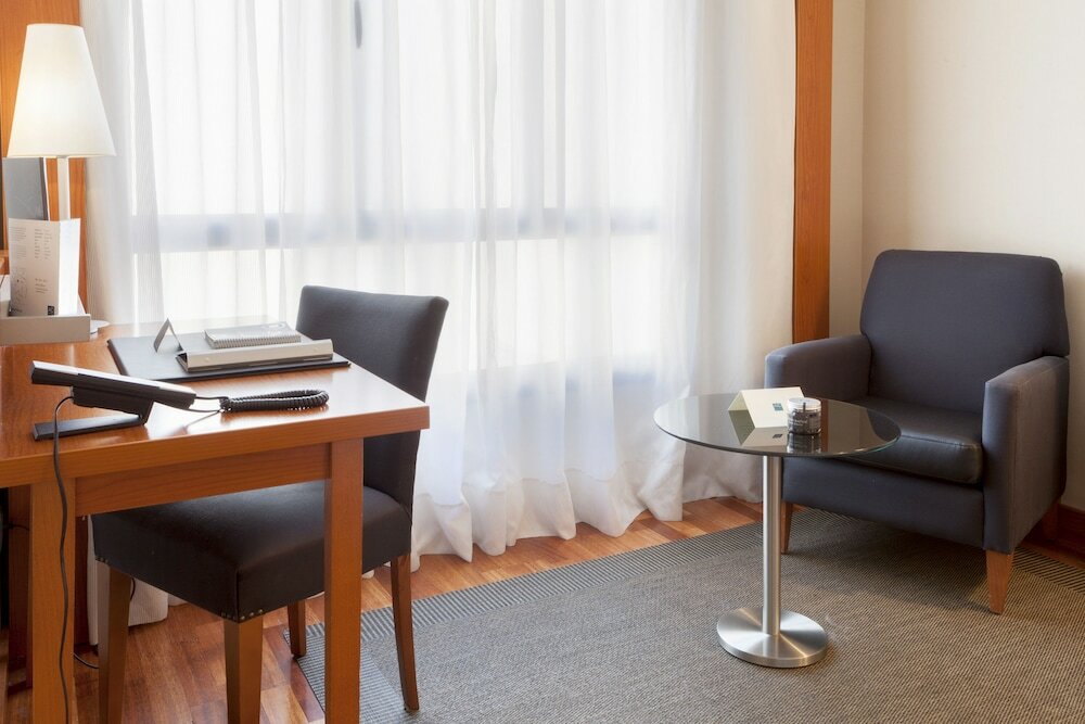 Фото Ac Hotel León San Antonio by Marriott