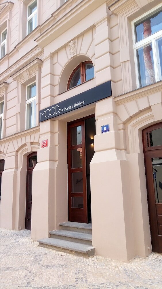 Фото MOODs Charles Bridge