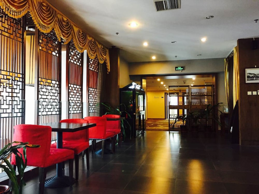 Фото King Parkview Hotel