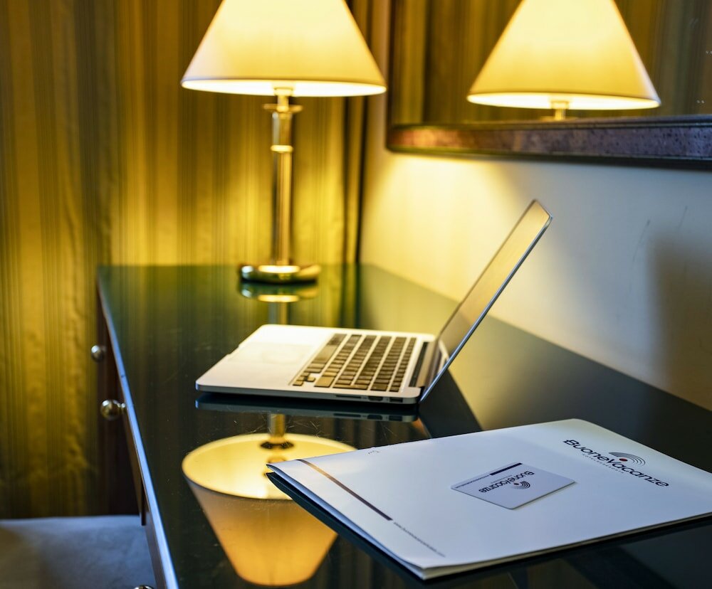 Фото Bv Oly Hotel