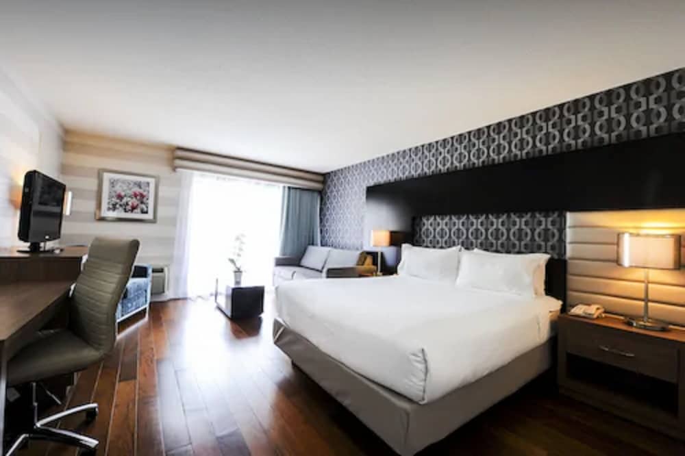 Фото Holiday Inn Niagara Falls - by The Falls