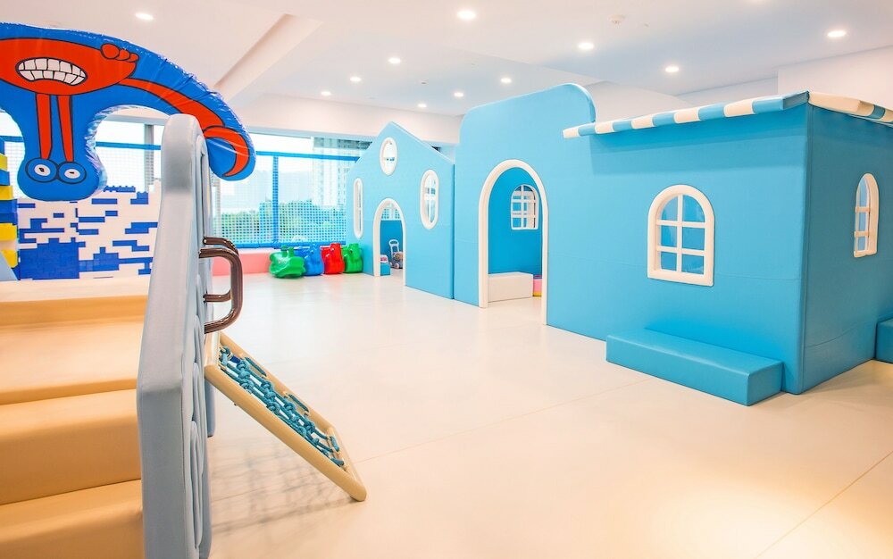 Фото Grand Bay Hotel Zhuhai