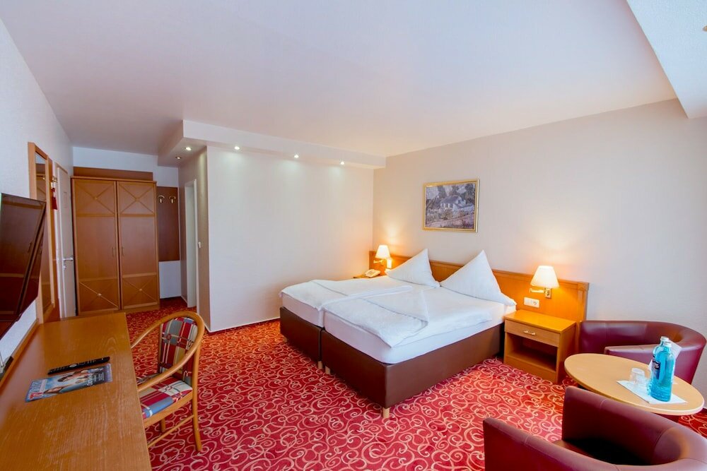 Фото Caravelle Hotel im Park