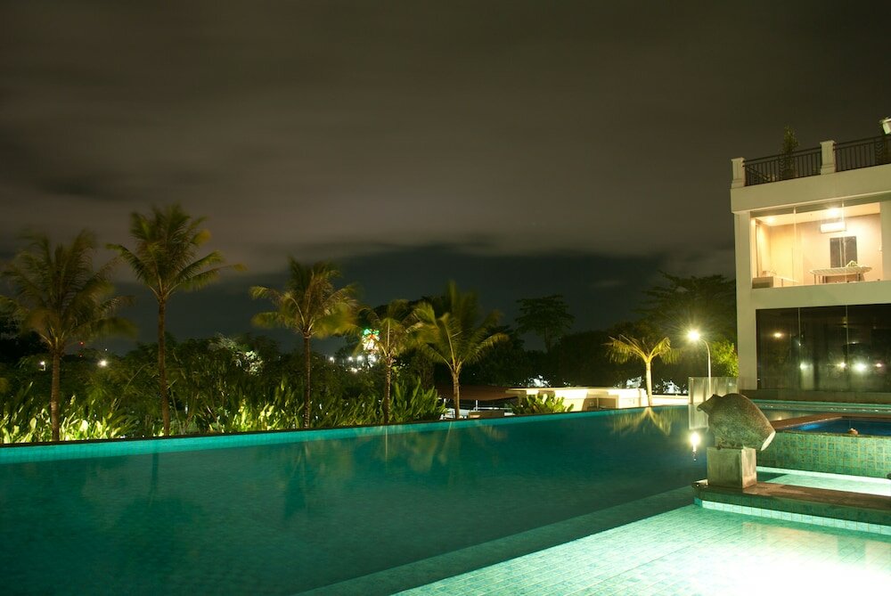 Фото Lombok Astoria Hotel