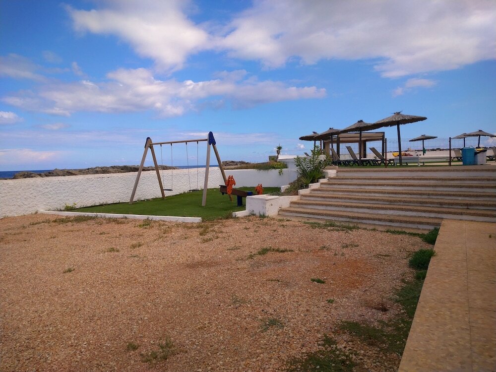 Фото Hotel Roca Bella