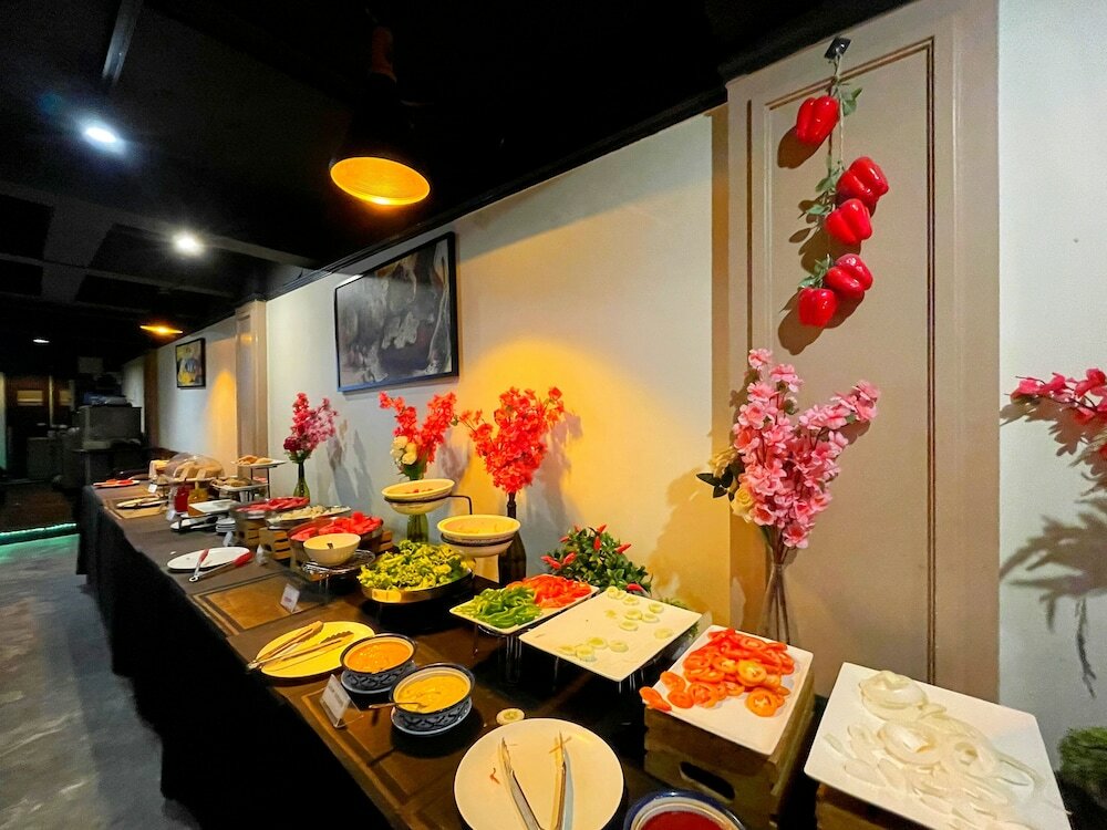 Фото Arawana Regency Park Sukhumvit