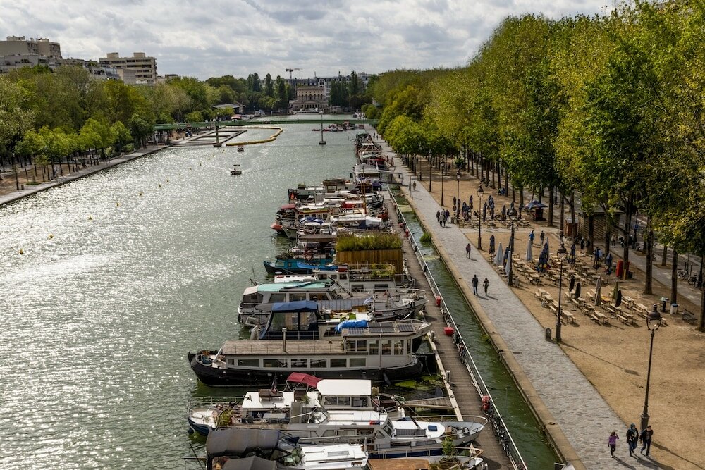 Фото Holiday Inn Express Paris - Canal de la Villette