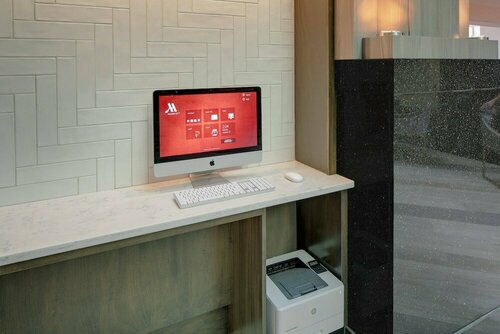Гостиница Cincinnati Marriott at RiverCenter в Ковингтоне