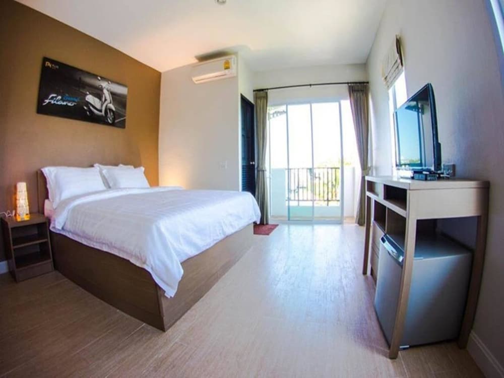 Фото Plus Hotel Loei