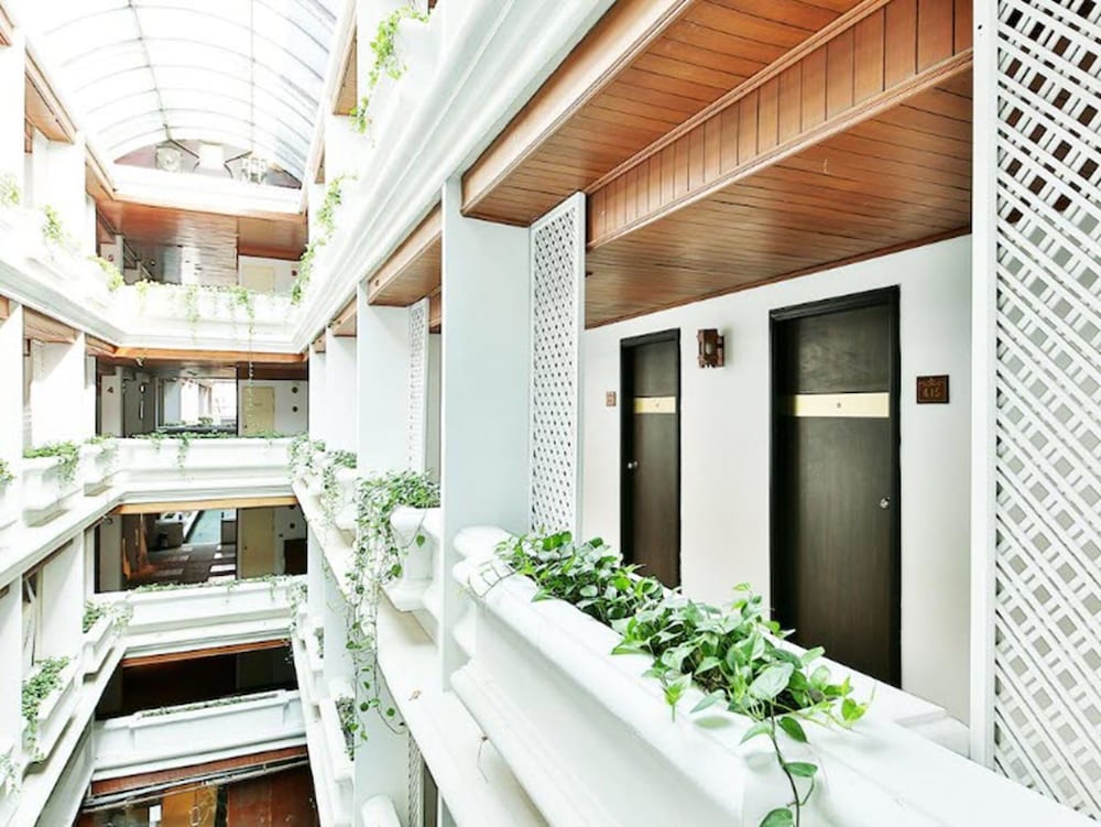 Фото Arawana Regency Park Sukhumvit