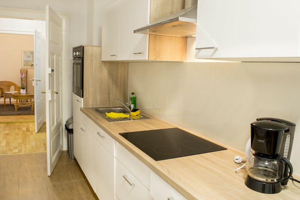 Фото Gwuni Mopera B u. B