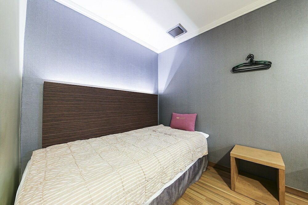 Фото Central Hotel