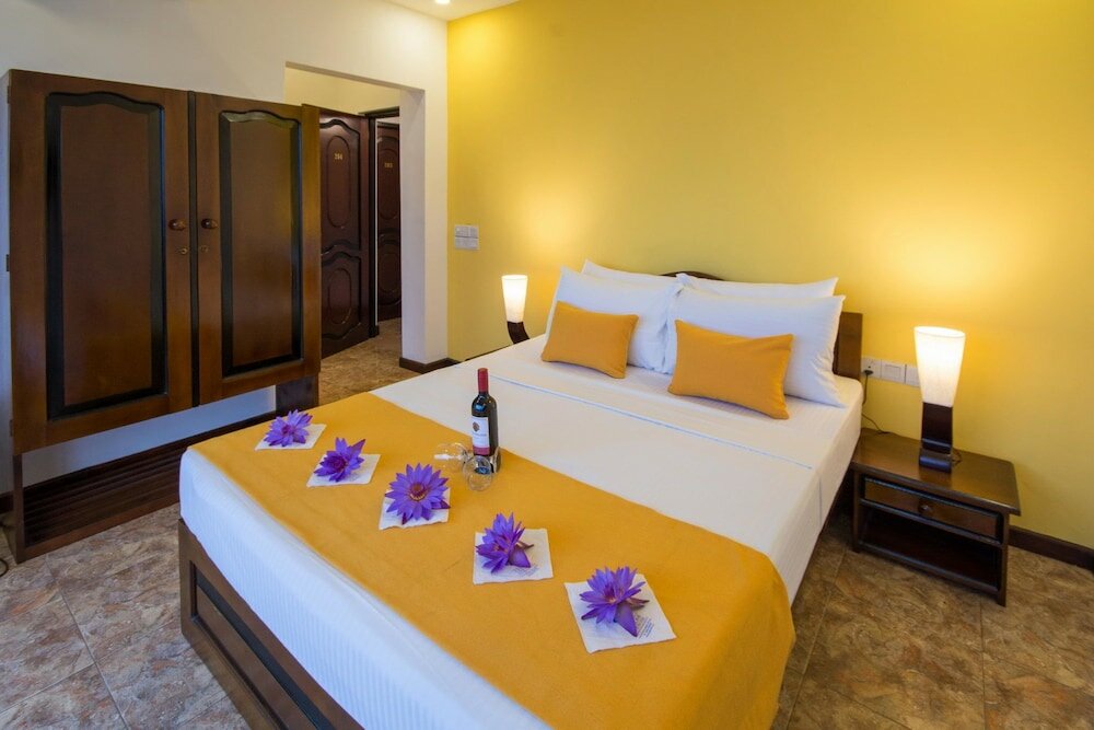 Фото Ceyloni Panorama Resort