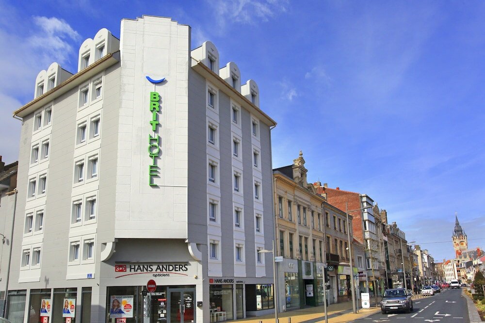 Фото Brit Hotel Calais Hauts de France