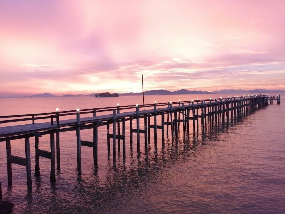 Фото Jansom Beach Resort Ranong