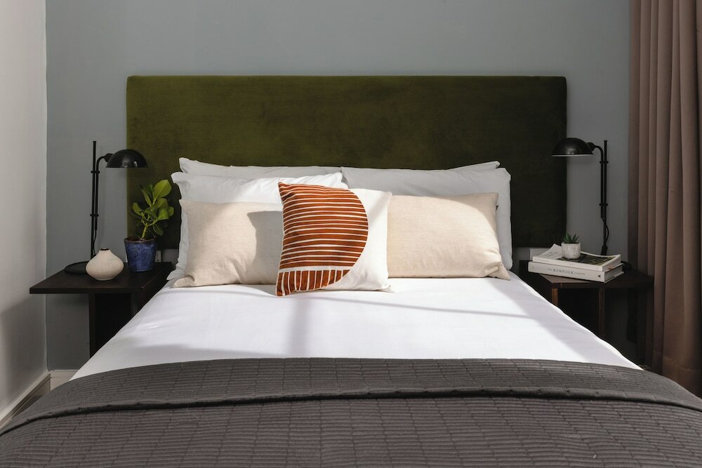 Фото Native Hyde Park