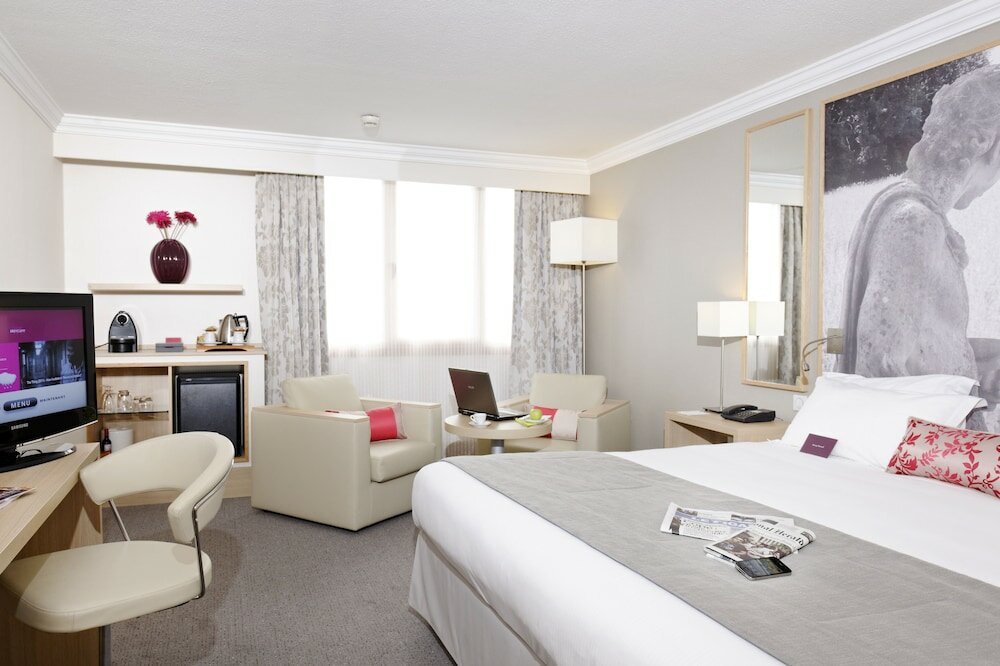 Фото Mercure Paris Velizy