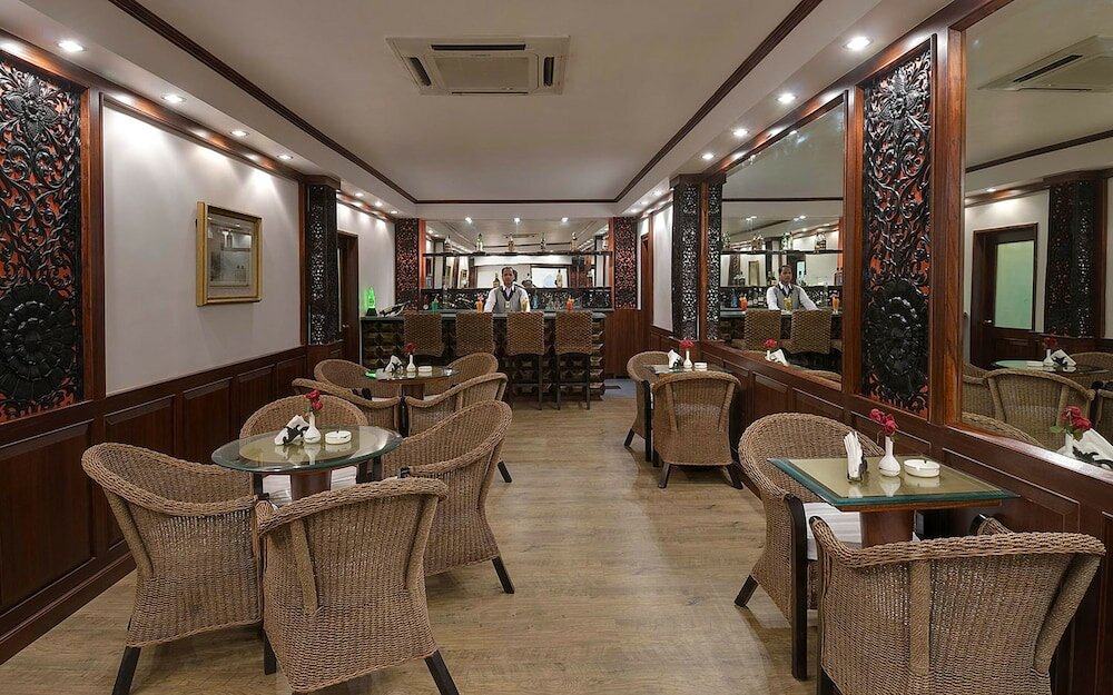 Фото Mayfair Heritage, Puri