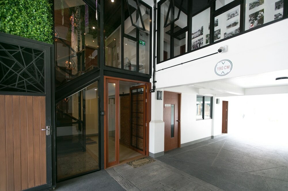 Фото Old City Wall Inn