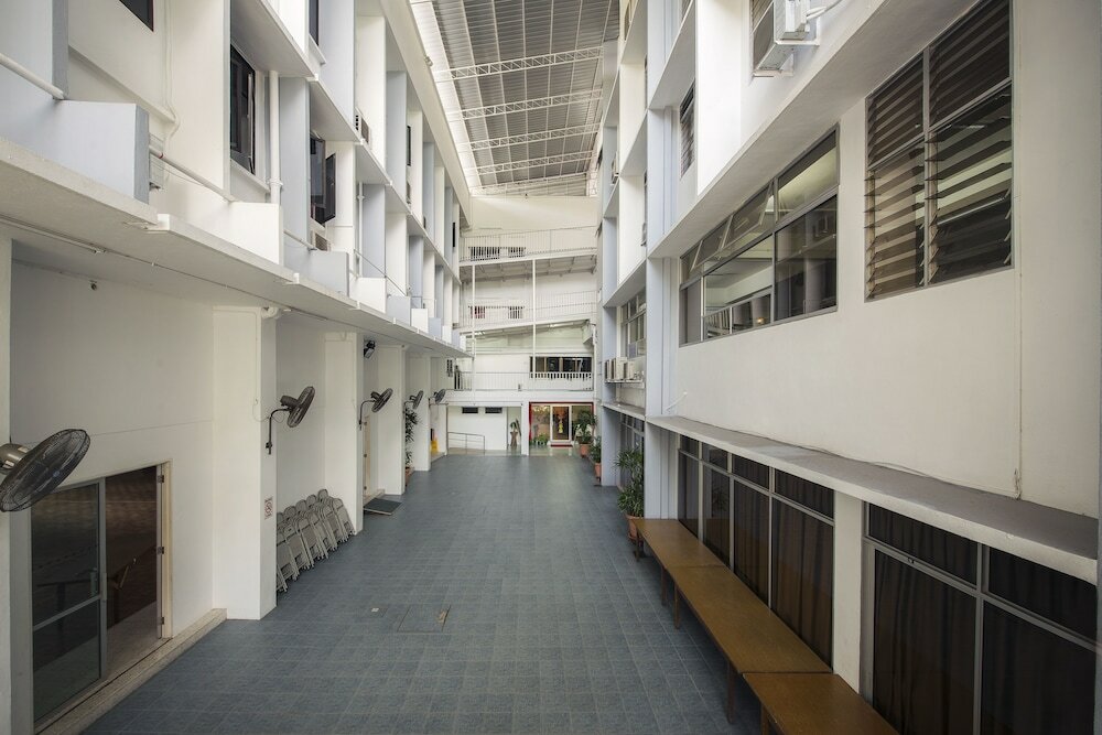 Фото Ymca International Hostel